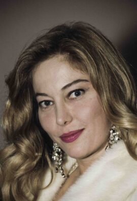 moana-pozzi-documentario-64c0f5a5eb1f8